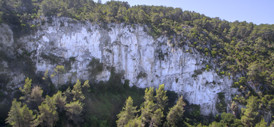 Croquis de escalada en Penyes de Can Marcer.